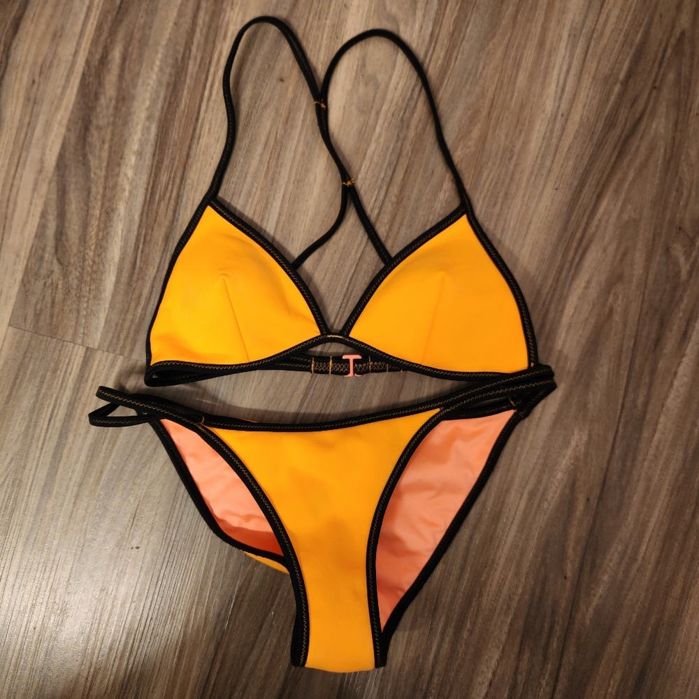 Victoria's secret bikini size xs nwot